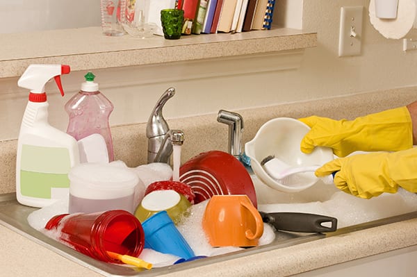 Dirty dishes - Maid Services to Kernersville, Greensboro and surrounding areas